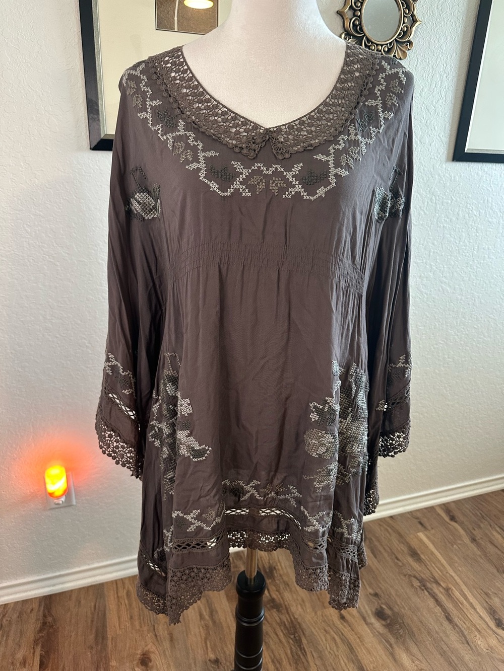 Monoreno Charcoal Grey Embroidered Bohemian Wing Flow